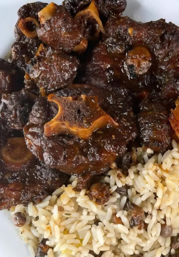 oxtail Grande Prairie, Jamaican oxtail, Caribbean food, West Indian food