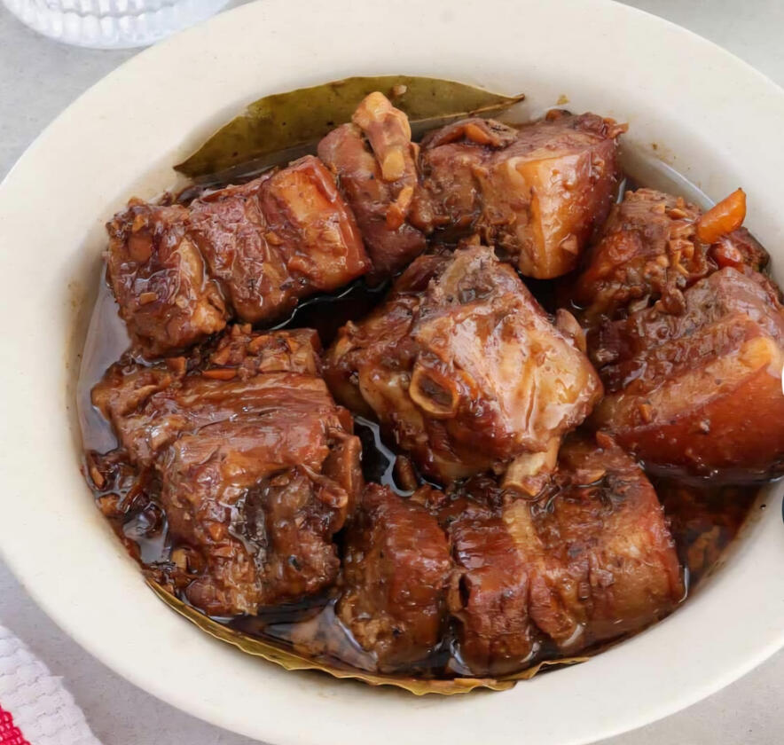 Pork adobo Grande Prairie, Filipino adobo, Philipino food