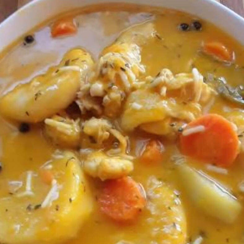 CHICKEN NOODLE VEGETABLE SOUP - Med $8 &amp; Lg $12